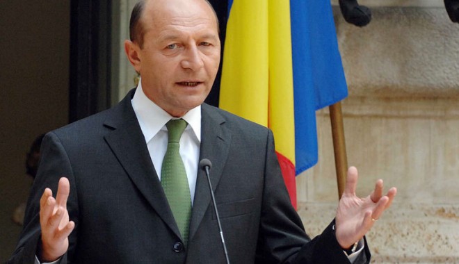 Băsescu: Cer public premierului retragerea proiectului Legii Sănătății - traianbasescu-1326469979.jpg