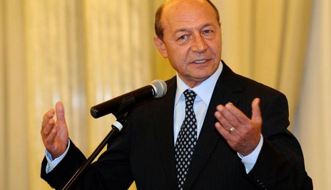 Traian Băsescu: 