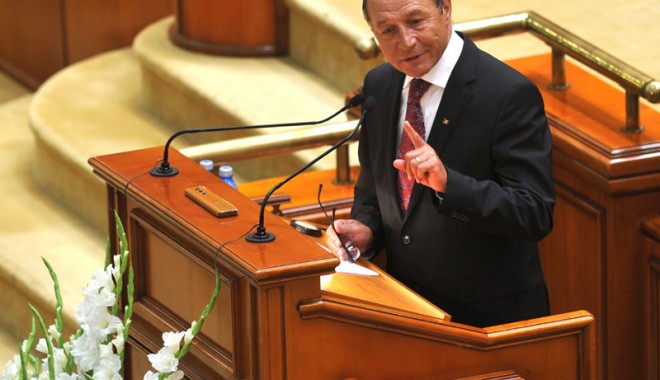 BĂSESCU, din nou la POPOR - traianbasescu1341604016134160526-1341743340.jpg