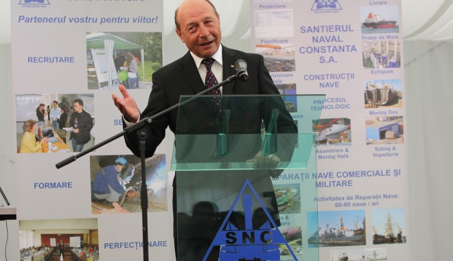 Președintele Traian Băsescu le urează românilor sănătate și bucurie de Florii - traianbasescu69-1367146418.jpg