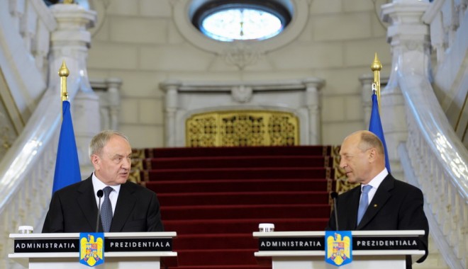 Traian Băsescu se va întâlni la Chișinău cu președintele moldovean Nicolae Timofti - traianbasescunicolaetimoftibucur-1359379866.jpg