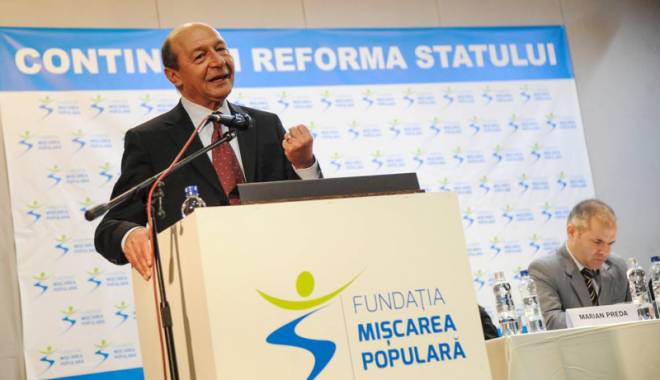 Traian Băsescu  nu poate sta departe  de politică  și se înscrie în PMP - traianbasescunupoatesta-1439820978.jpg