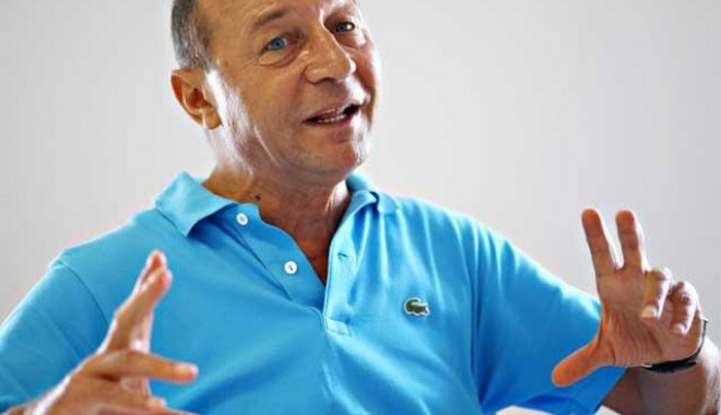 Traian Băsescu spune că va merge în concediu cel mai probabil la Neptun, după vizita de la Chișinău - traianbsescu-1373615649.jpg