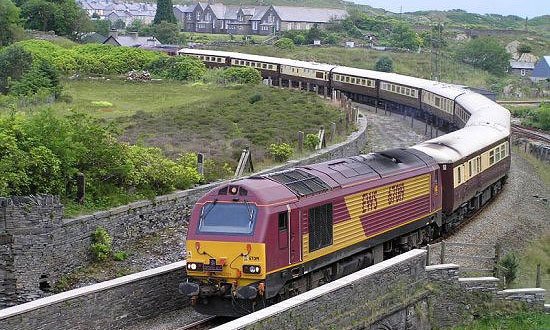 Ce se întâmplă când n-ai bilet de tren - trainsosirigara-1352754641.jpg