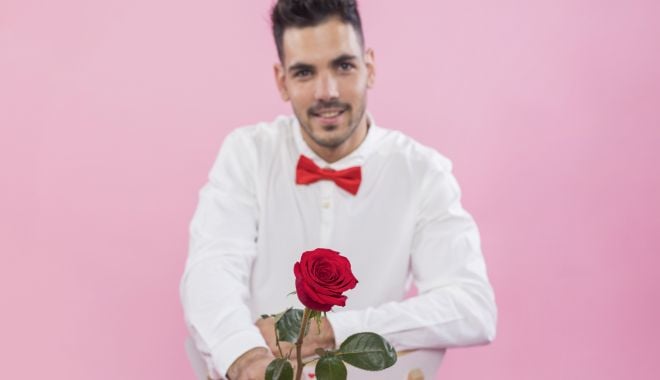 Trandafiri pentru cea mai frumoasă femeie din lume! - trandafiri-1585320621.jpg