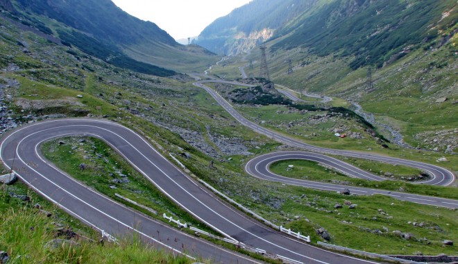Trafic blocat pe Transfăgărășan din cauza alunecărilor de teren - transfagarasan-1366551116.jpg