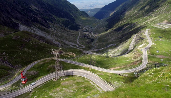 Transfăgărășanul nu se închide! - transfagarasanulnuseinchide-1399912995.jpg