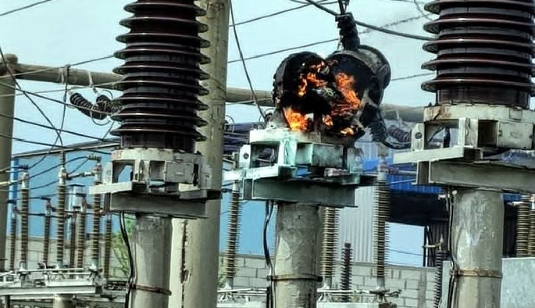 Un transformator electric a luat foc la Mangalia și a lăsat sudul litoralului fără curent electric