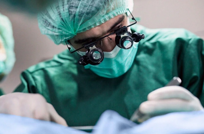 Transplant hepatic pentru mama a patru copii: 
