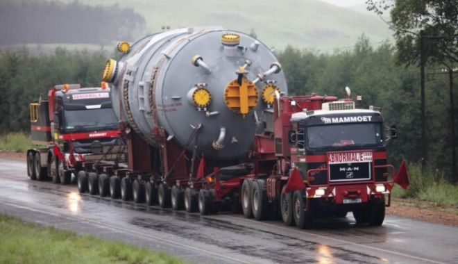 Șoferi, fiți prudenți! Transport agabaritic pe traseul Agigea – Siret - transport-agabaritic-12-ianuarie-1705086844.jpg