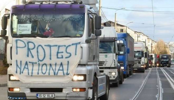 Transportatorii constănțeni vor protesta cu 1.000 de mașini în fața Guvernului - transportatorii-1449835758.jpg
