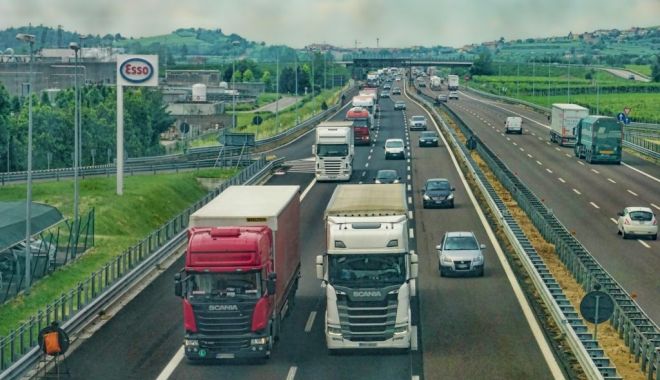 Transportatorii rutieri pot recupera o taxă - transportatoriirutieri-1606733965.jpg