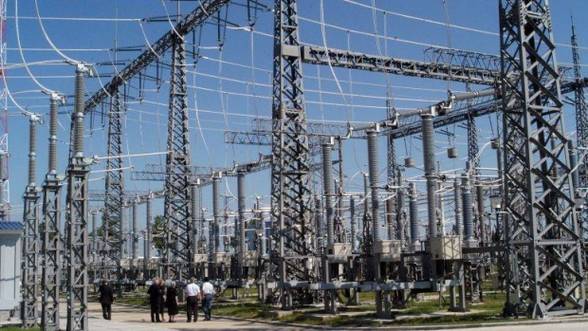 Transportul energiei electrice se scumpește cu aproape 5% - transportulenergieielectrice-1388316070.jpg