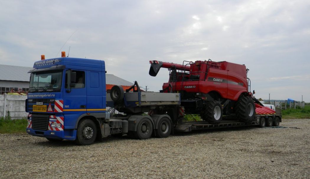 Patru transporturi agabaritice circulă pe traseul Agigea – Rupea, timp de câteva zile - transporturi-1712153984.jpg