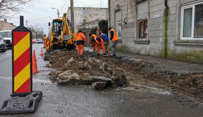 Trasee pietonale recondiționate și noi locuri de parcare pentru constănțeni - traseepietonale-1612171132.jpg
