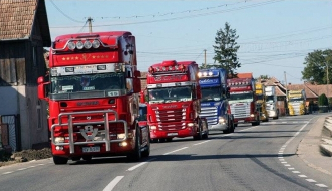 Transportatorii reiau acțiunile de protest împotriva scumpirii RCA - trasportatorii-1471009476.jpg