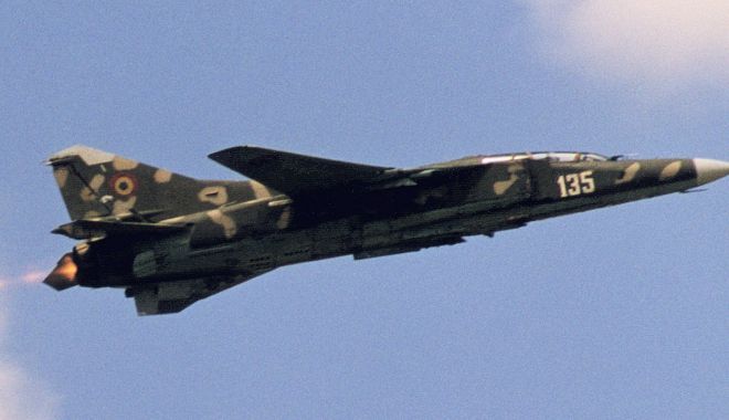 Piloți de elită ai aviației militare românești. Trecerea pe MiG-23 - trecereapemig1-1557857194.jpg