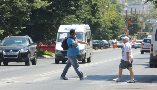 Atenție! Acțiune a polițiștilor de la Rutieră care vizează pietonii din Constanța - treceredepietonimaculrosu1-1340871713.jpg