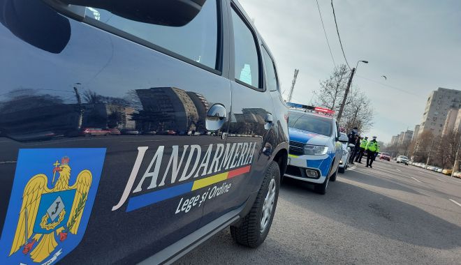 Trei bărbaţi, depistați de jandarmi furând fier de pe un şantier - treibarbati-1613373913.jpg