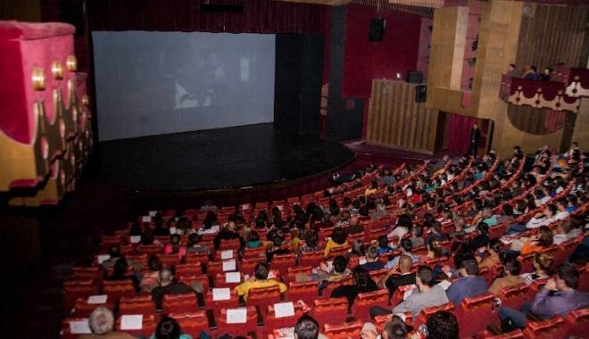 Trei filme românești, proiectate în avanpremieră la TIFF - treifilme-1444398210.jpg