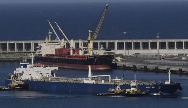 Trei marinari bolnavi de coronavirus pe un tanc petrolier - treimarinaribolnavidecoronavirus-1616148390.jpg