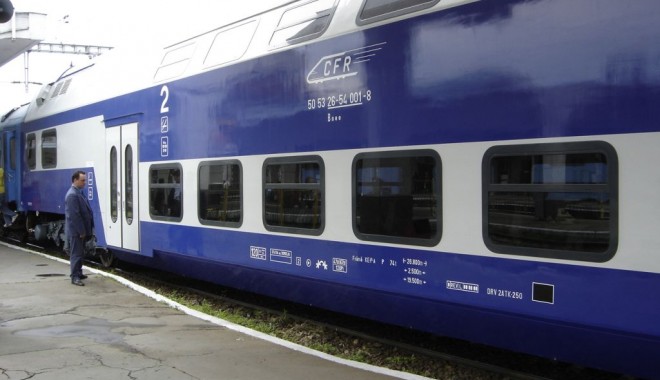 Circuli cu trenul? Întârzieri de până la 120 de minute pe relația București - Constanța - tren-1355311286.jpg