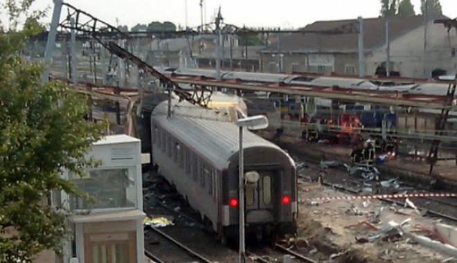 Accidentul feroviar din Franța, cauzat de o defecțiune la macaz - tren-1373713822.jpg