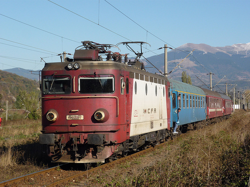 Anunț de la CFR Călători. Trenuri anulate pe ruta Constanța - Mangalia - tren-1449235404.jpg