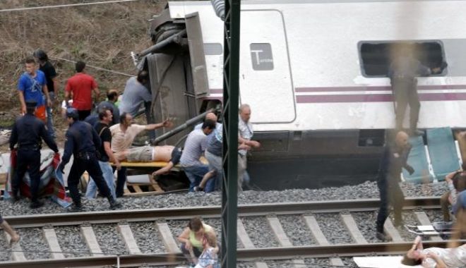 Accident în Spania ​Un tren a deraiat în apropiere de Barcelona: Un mort și cel puțin cinci răniți - tren-1542697062.jpg
