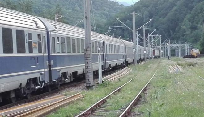 Un bărbat s-a aruncat în fața trenului. A murit pe loc - tren-1588150150.jpg