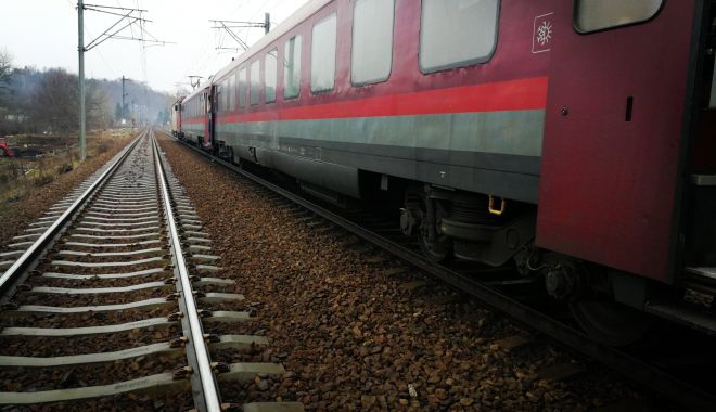 ACCIDENT FEROVIAR în Valu lui Traian! O persoană A DECEDAT - tren-1588318000.jpg