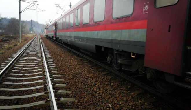 Un bărbat în vârstă de 30 de ani, lovit mortal de tren - tren-1637516511.jpg