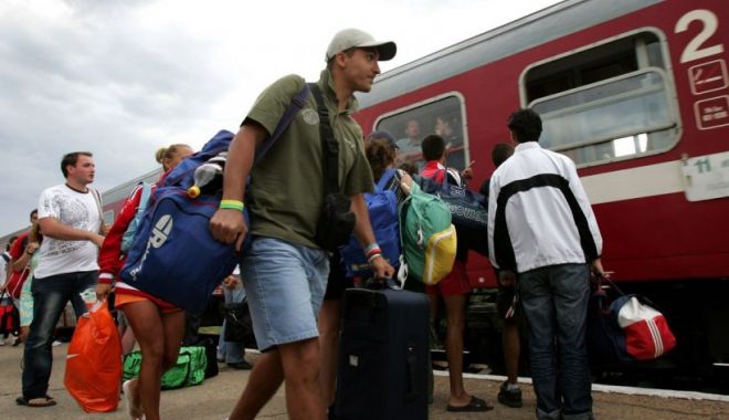 Canicula încetinește trenurile. CFR avertizează că garniturile vor merge cu viteză redusă - tren-1656514862.jpg