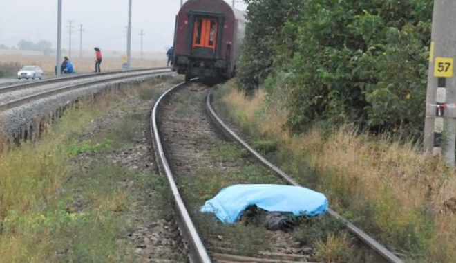Femeie lovită mortal, de tren - tren08360400-1509008352.jpg