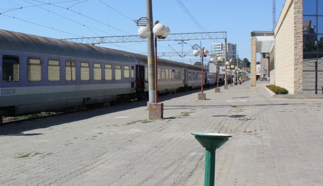 Plănuiești să ajungi cu trenul la Budapesta? CFR a anunțat modificări în circulație - tren2-1382620408.jpg