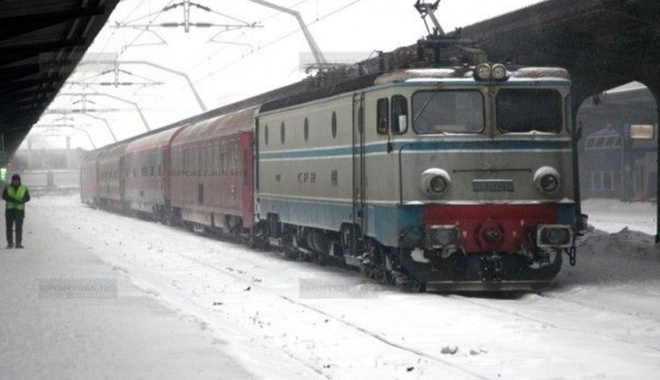 IARNA LA CONSTANȚA / CFR Călători, măsuri în caz de viscol și vreme rea - treniarna1-1483364265.jpg