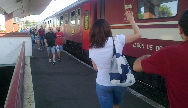 Trenuri mai multe spre litoral de Paște și 1 Mai - trenurimaimulte-1397634401.jpg