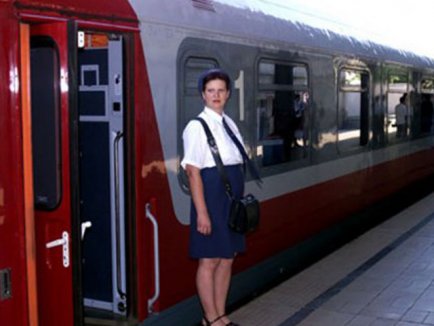 Trenuri suplimentare spre litoral - trenurisuplimentarecatrelitoral4-1310467719.jpg