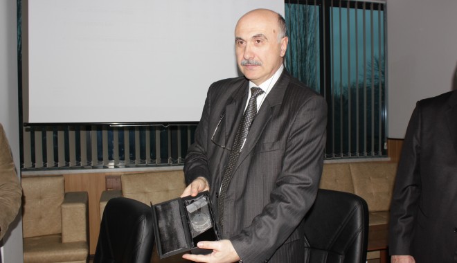 Camera de Comerț Constanța, premiată de OSIM - trofeuccina-1355311309.jpg