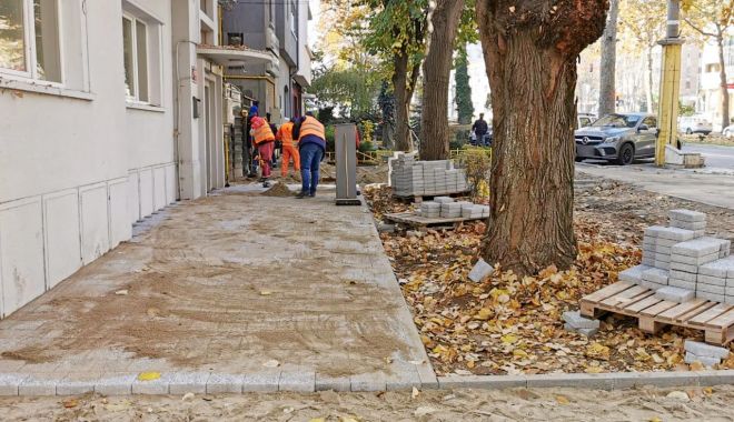 Lucrări de reabilitare a trotuarelor din Constanţa - trotuare-1606912225.jpg