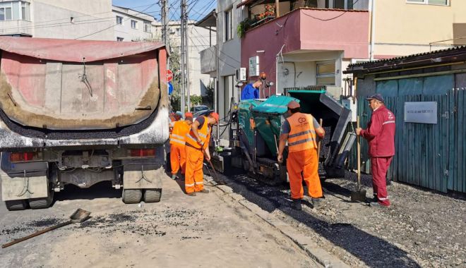 Trotuare refăcute, în mai multe zone din Constanţa - trotuarerefacute-1601319346.jpg