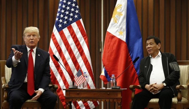 Trump părăsește Asia. Primul său turneu  în această regiune, foarte reușit - trump-1510671075.jpg