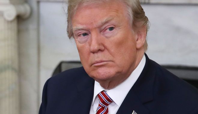 Avionul privat al lui Donald Trump, lovit la sol de o altă aeronavă - trump-1543499495.jpg
