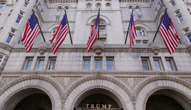 Trump își vinde hotelul din Washington. Noul proprietar vrea să îi schimbe numele - trump-1636990232.jpg