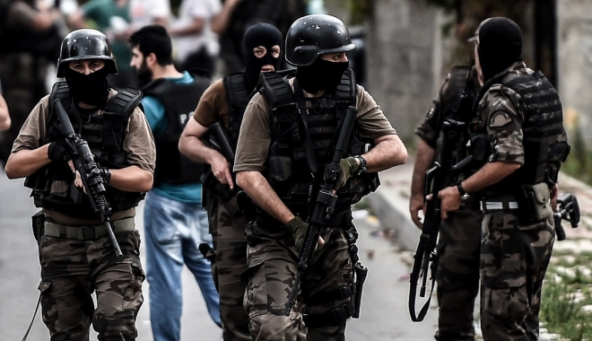 Turcia trimite trupele de elită în Siria - trupe-1482745975.jpg