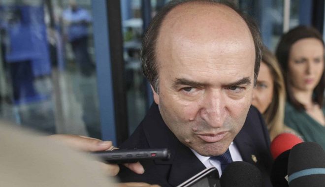 Tudorel Toader i-a respins pe toți candidații pentru Parchetul General. Selecția se va relua - tudorel-1554911694.jpg