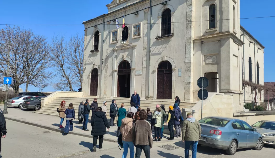 Tur de peninsulă reluat, la cererea publicului - tur-peninsula-1774632307.webp