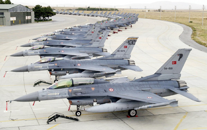 Turcia și Israelul își mută arsenalul  la granițele cu Siria - turcia-1343051358.jpg