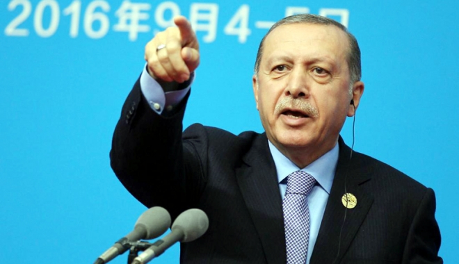 Turcia fierbe după rezultatele referendumului. Erdogan amenință dur: 
