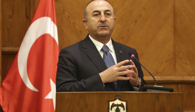 Turcia avertizează Damascul 